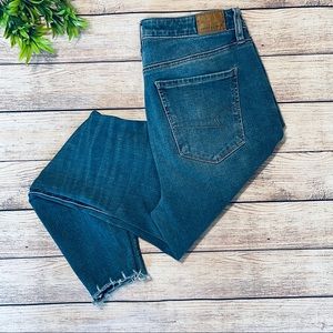 American Eagle Dream Jean Super Hi Waisted Jegging 10 Short